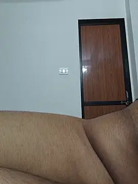 Babboy_24 – Naživo XXX chat