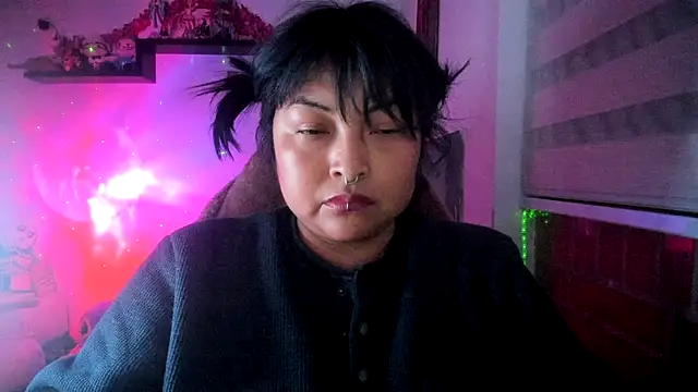 Shaddycute_'s Live XXX Chat