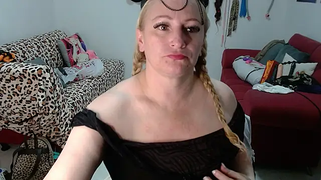 แชท XXX สดของ emperabigbootybigass