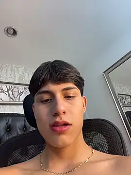 Lander_Cruz webcam show