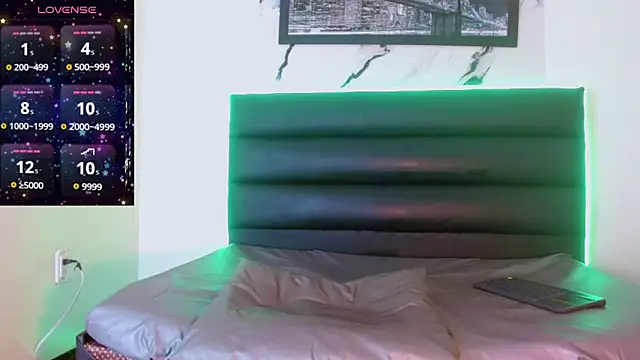 عرض كام Karlaa_Hernandez_