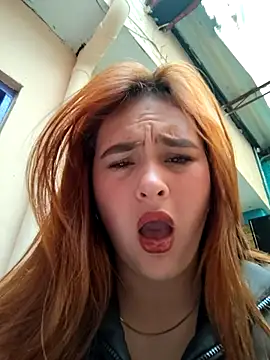 katty_42 Pertunjukan Webcam