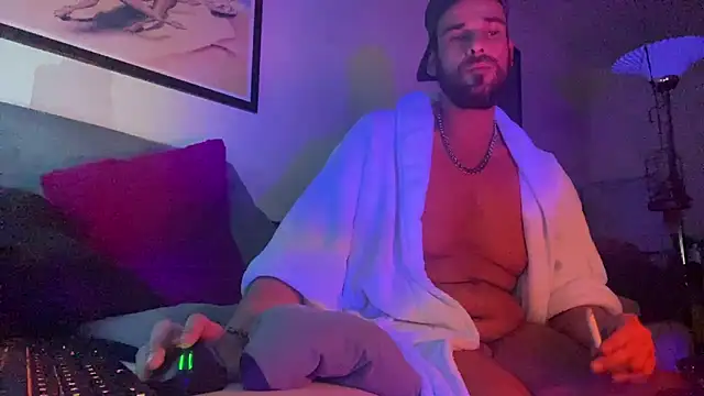 XXX chat uživo modela Guyst049