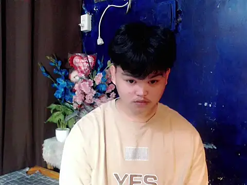 XXX chat uživo modela Rain_cum