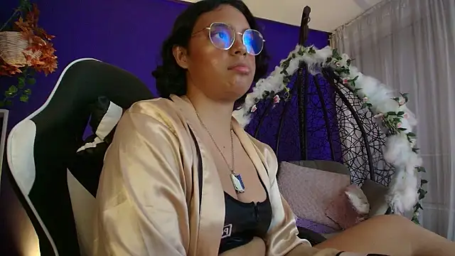 Emmapark_ Chat XXX in diretta