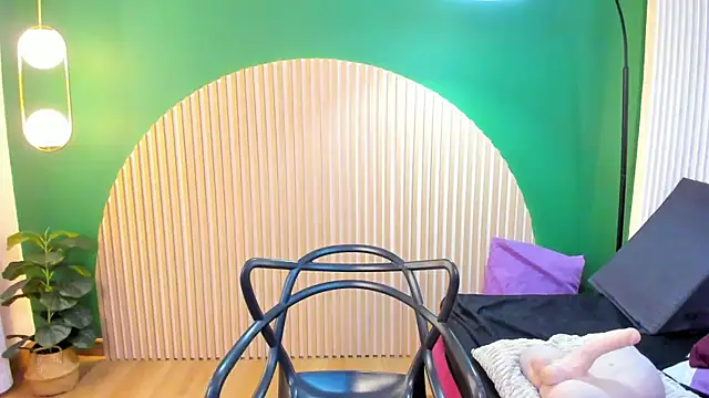 Chat +18 de taylor_bennet ao vivo