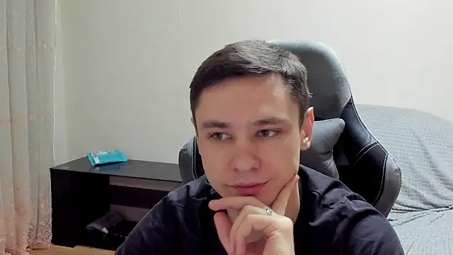 Alexmansuper 网络视讯表演