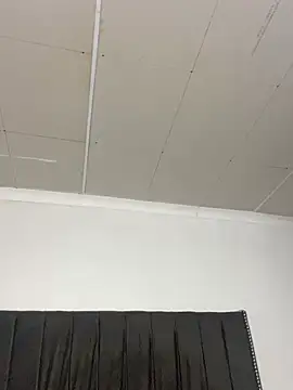 LunaCovenn Show in webcam