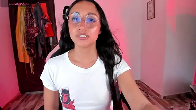 adrena_10 Live XXX Chat