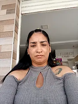 AlexandraNoiirr Live XXX Chat