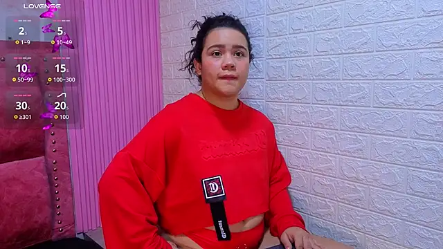 Онлайн чат XXX ValeryMorales