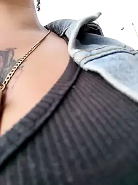 Czat XXX na żywo – AlexadraJones3453