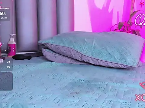 Miaa-Foxxのウェブカメラショー