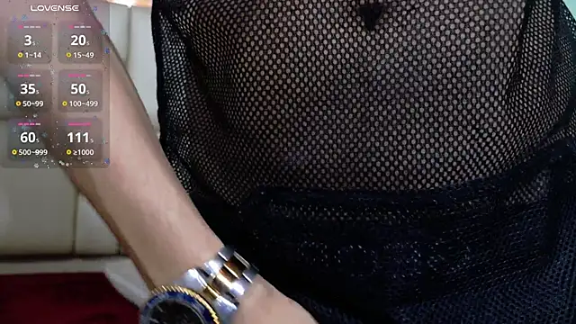 Pokazy przed kamerką – AronTawers