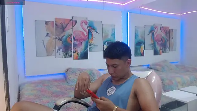 โชว์เว็บแคมของ DominantBoy4