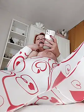 แชท XXX สดของ GingerFoxy