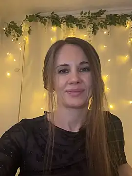 دردشة LucieMack الجنسية المباشرة