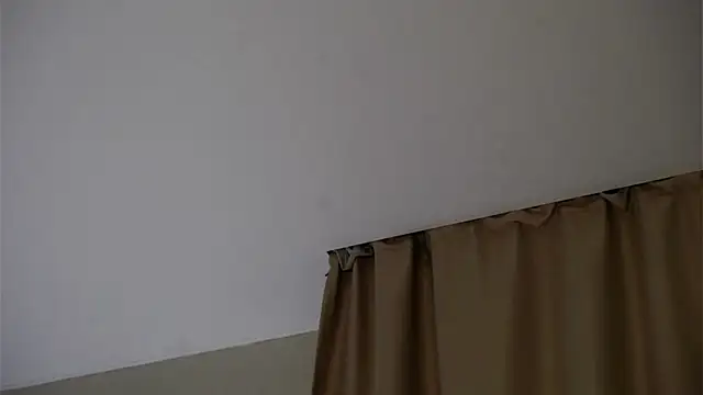 EffieHenri Live XXX-chat