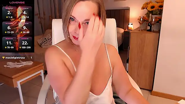 Tilly_Eliot's Live XXX Chat