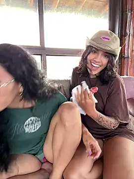 Alice_surprise: онлайн-секс-чат