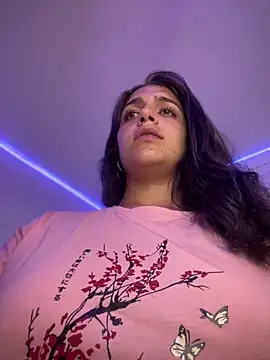 Alice777_ Chat XXX in diretta