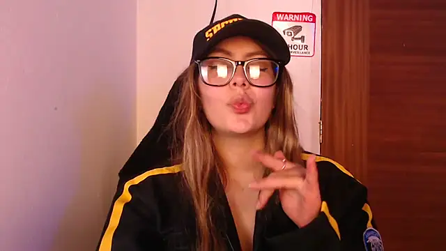 แชท XXX สดของ lalawhitte