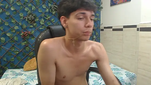 AmethystShadow17: онлайн-секс-чат