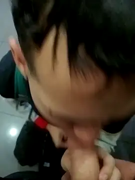 Damiianm 即時 XXX 聊天