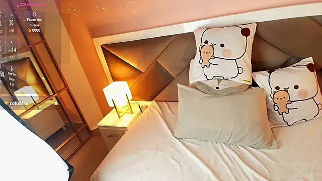 lulu_vegha Adlı Modelin Canlı XXX Sohbeti