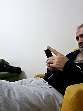 KARA-BATAK 即時 XXX 聊天