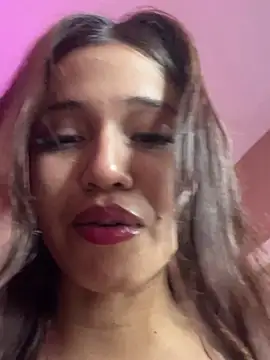 BellaRouxxx's Webcam Show