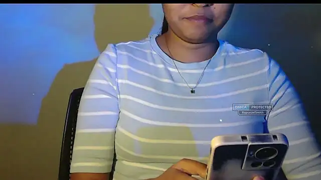 RapunzelSmith Adlı Modelin Canlı XXX Sohbeti