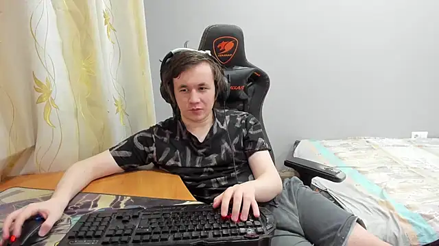 Chat +18 de iliaskrislove ao vivo