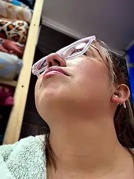 عرض كام VIOLETA-25_