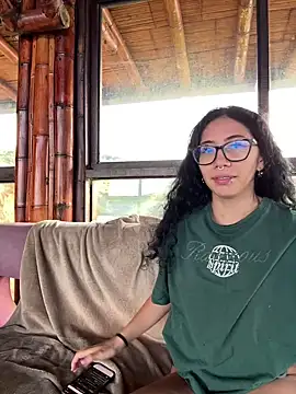 Chat XXX ao vivo de Alice_surprise