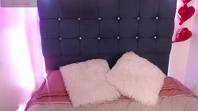 Catalinajane1 Adlı Modelin Canlı XXX Sohbeti