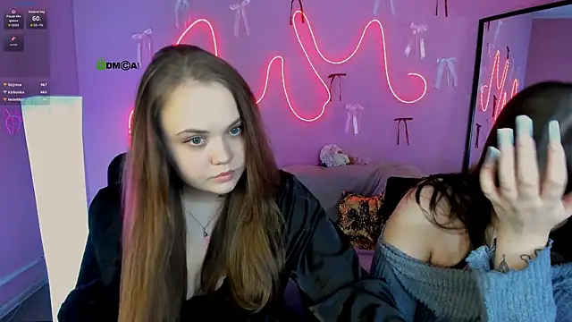 Chatroom XXX en direct de keri_ti