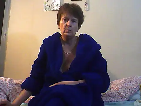 JesykaLove566 Adlı Modelin Canlı XXX Sohbeti