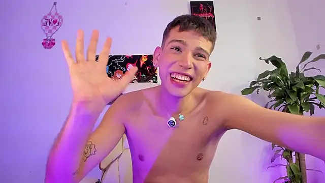 Pokazy przed kamerką – Jasson___