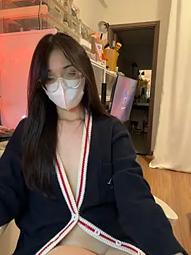 mimichannn99 在線直播表演