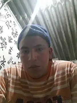 AgARiaom: вебкам-шоу