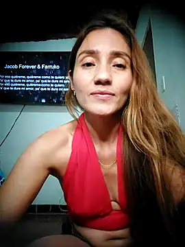 isaa- Adlı Modelin Canlı XXX Sohbeti