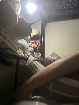 pinay4uwithagoodheart Adlı Modelin Canlı XXX Sohbeti