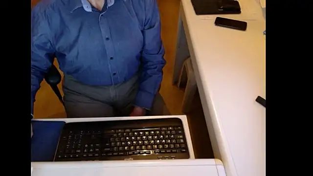 dutchpornking's Live XXX Chat