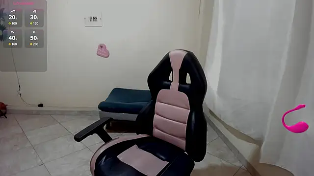 Chatroom XXX en direct de Sarita_Summer