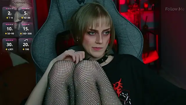 XXX chat uživo modela KiraMontoya