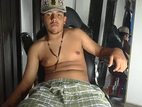 simonchacalxl's Webcam Show