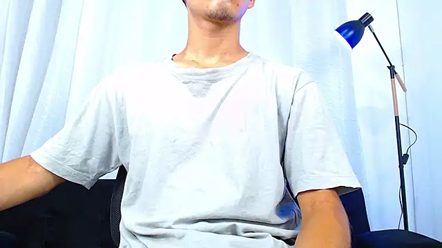 Chat XXX Live lucass_18