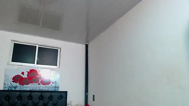 pinky_f00x Chat XXX in diretta