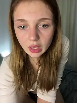 Emaline_Fane live XXX chat